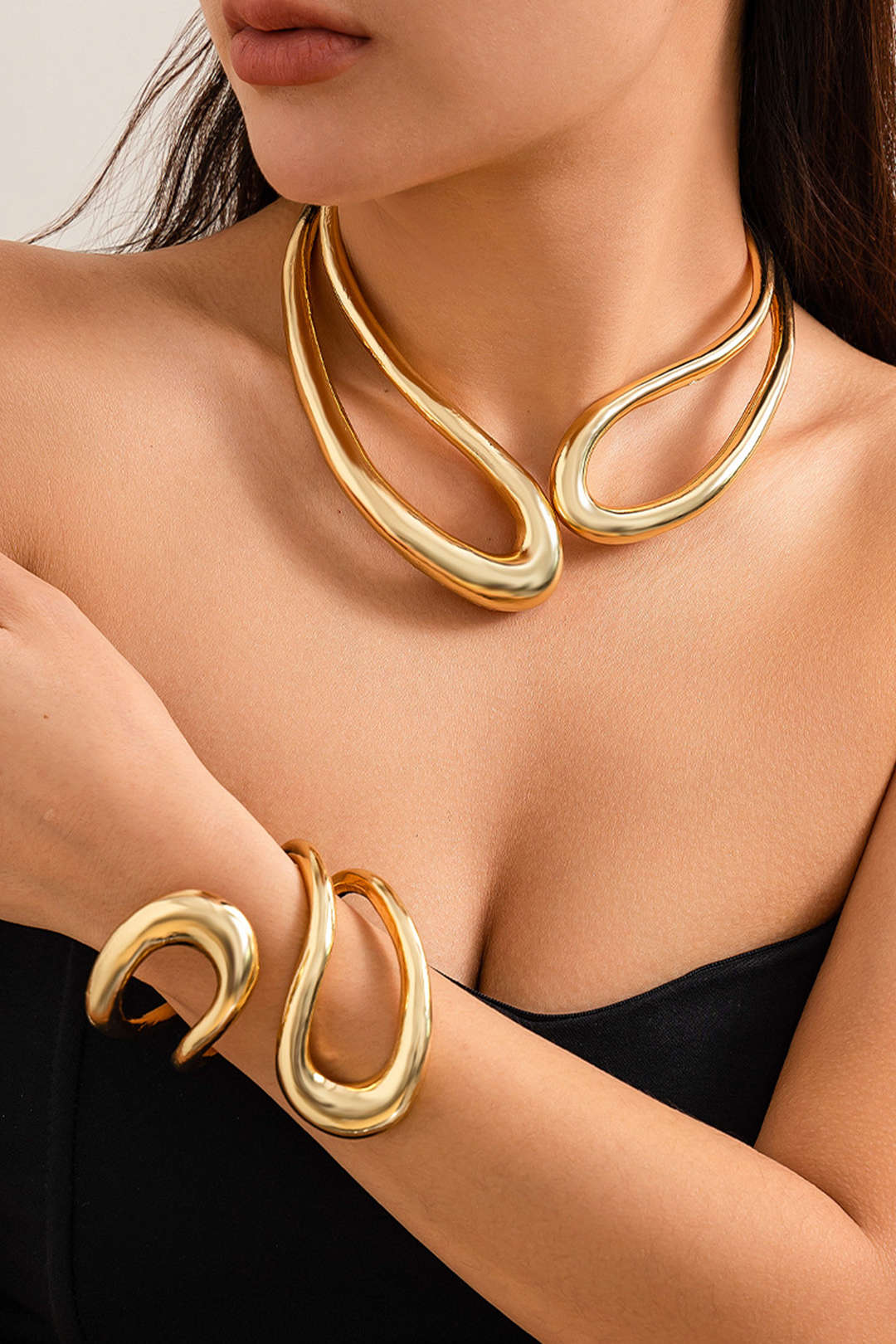 Clémence | Bracelet Asymétrique Ajouré