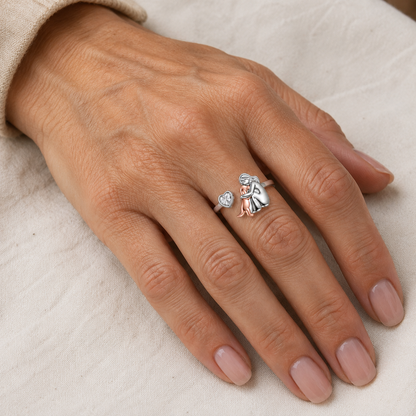 Constance | Bague Étreinte Éternelle Gravée